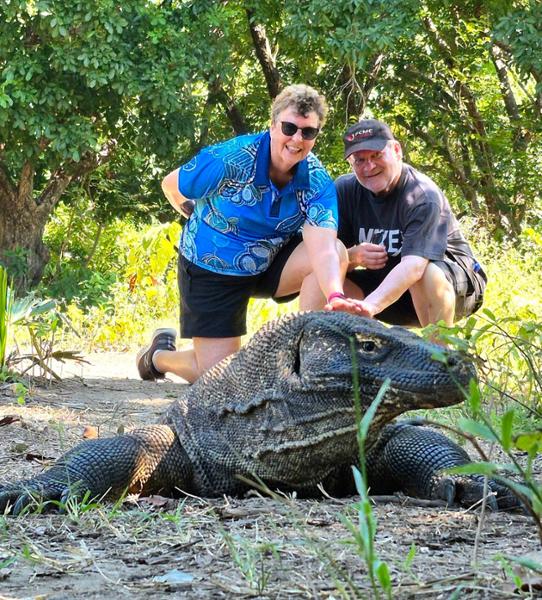 5228-Indonesia's Komodo & Flores Islands