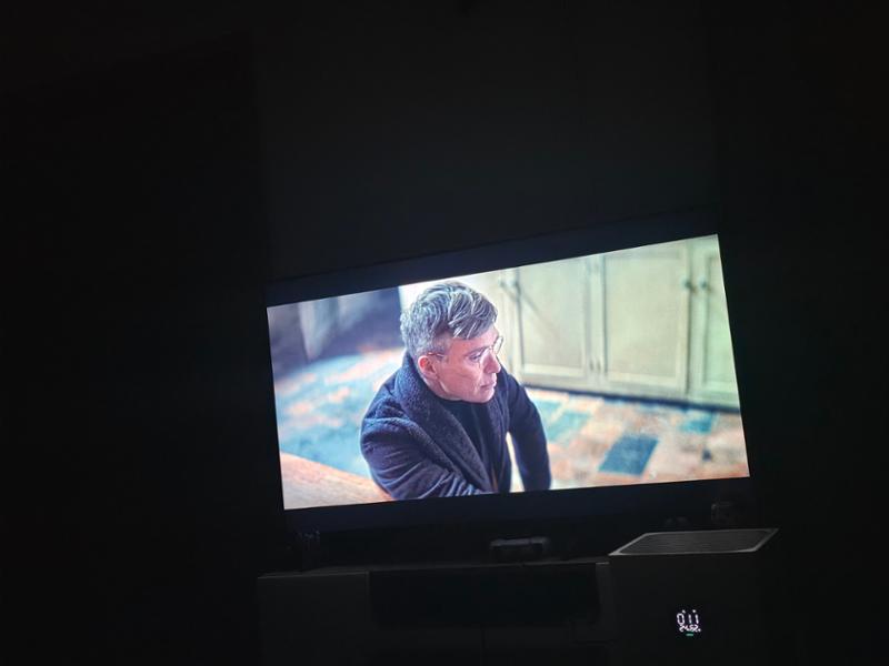 TV je odlican, radi odlicno, odlican za gaming