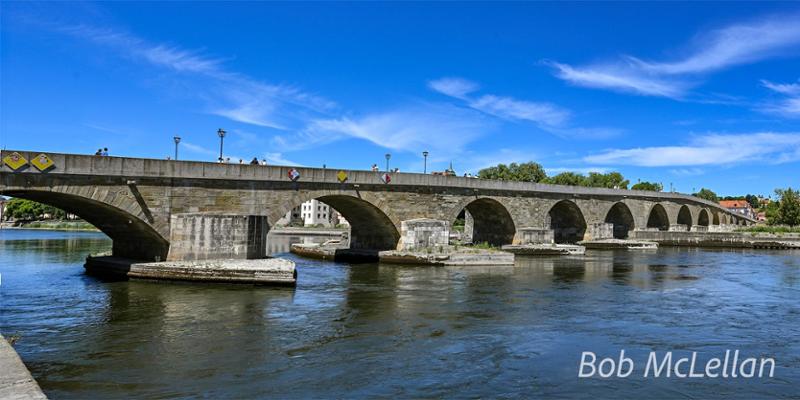 Danube Grandeur & Prague