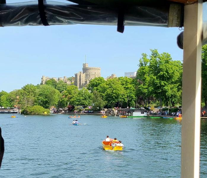Downton Abbey & Thames River Cruise with Afternoon Tea