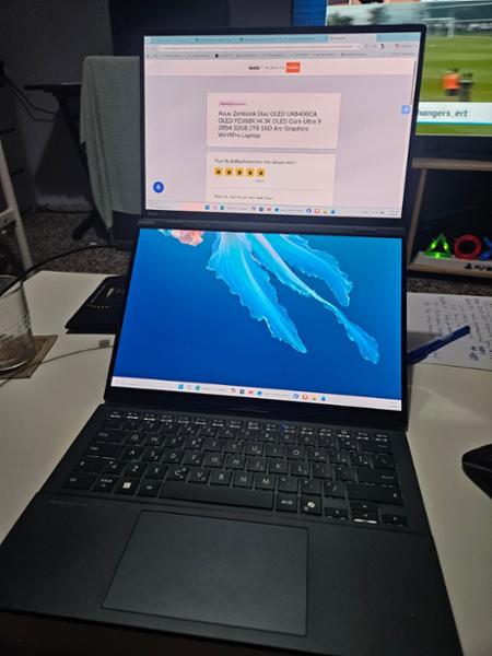 Asus Zenbook Duo OLED UX8406CA-OLED-PZ068X 14" 3K OLED (Core Ultra 9-285H/32GB/2TB SSD/Arc Graphics/Win11Pro) Laptop