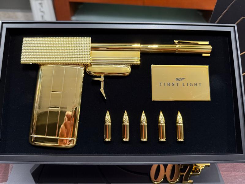007 First Light Legacy Edition - PS5