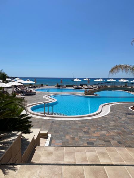 Quiet hotel with amazing views