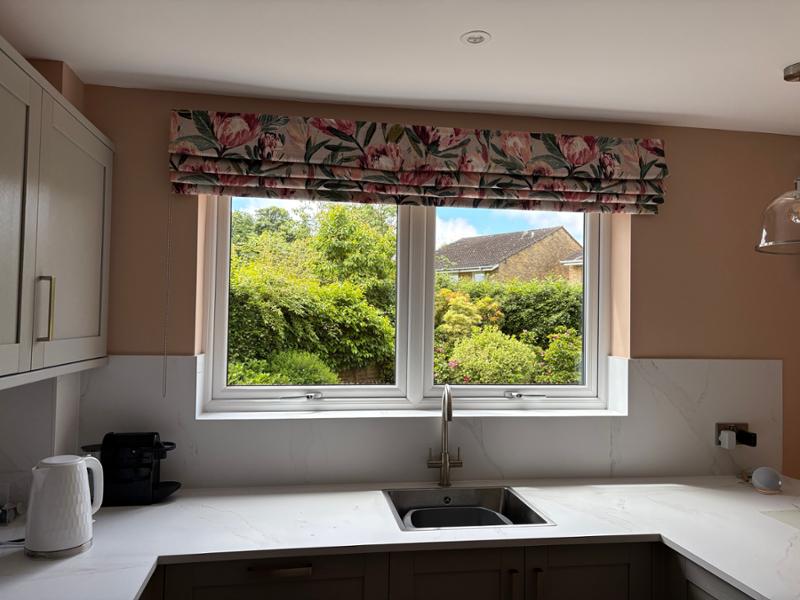 Made-to-Measure Roman Blinds