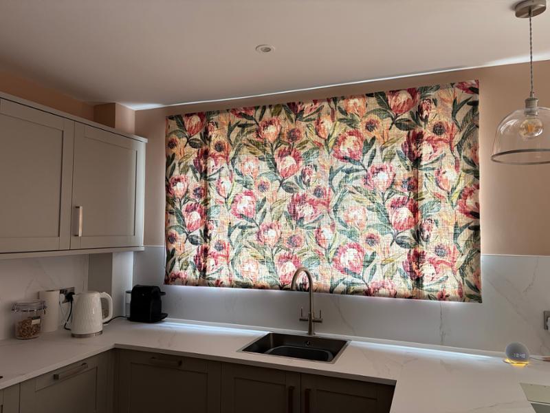 Made-to-Measure Roman Blinds