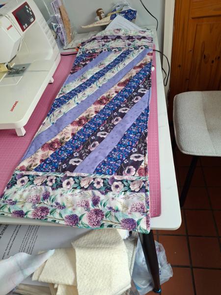 Andover Fabrics Plain and Simple Snowflakes Lilac Fabric 0.5m