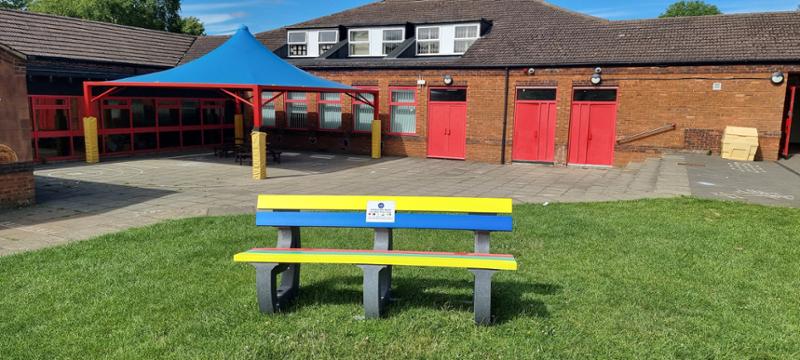 Beautul Bench