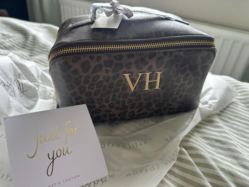 Soho Medium Makeup and Wash Bag in Leopard