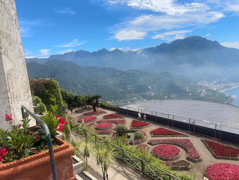 Spectacular hiking on Amalfi coast
