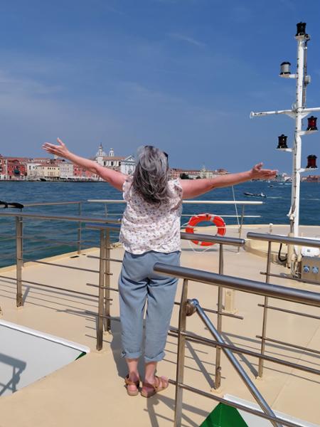 Relaxing, entertaining vacation managed by an excellent staff!