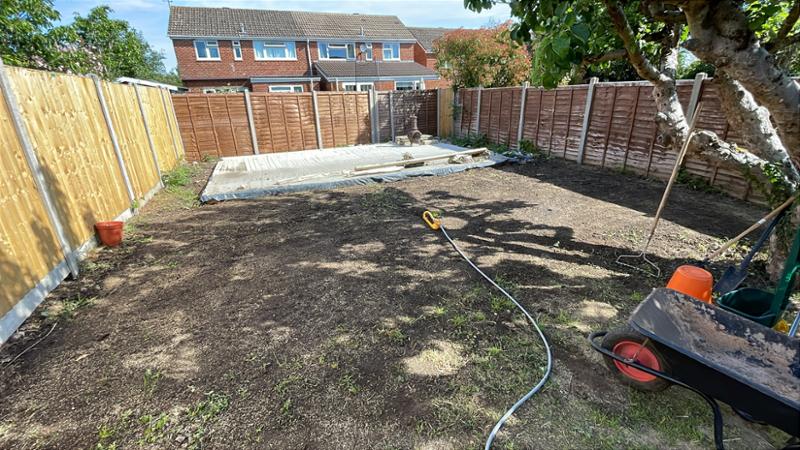 A solid option to restart a lawn