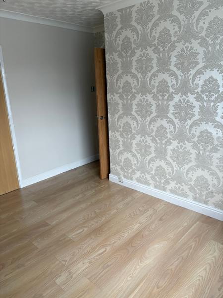 Amara Damask Wallpaper Cream Belgravia 7369
