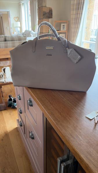 Weekend Holdall Bag in Taupe