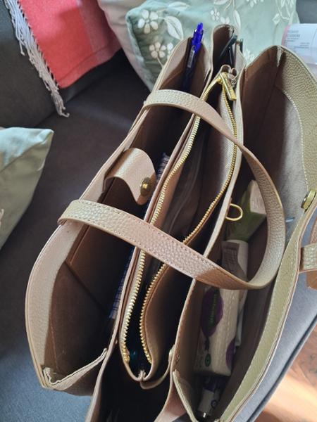 Tabi Large Tote Bag in Taupe