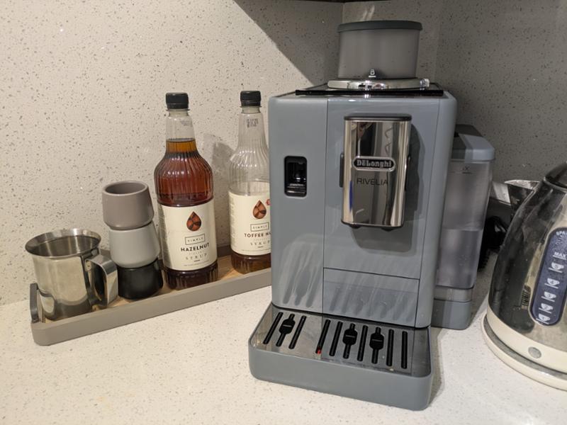 Rivelia Automatic Compact Bean to Cup Coffee Machine - Pebble Grey
