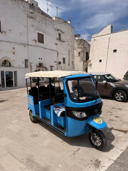 7 Day Authentic Puglia Self Drive incl. Mt Vesuvius, Wine Tastings, Ape City Tour, Lecce, Car Hire, + more
