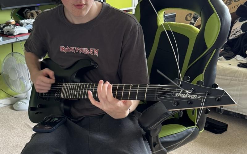 Great guitar; excellent support from staff
