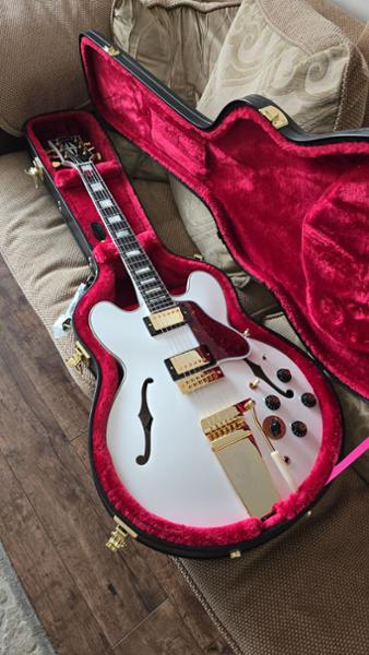 Wide range of guitars and great service
