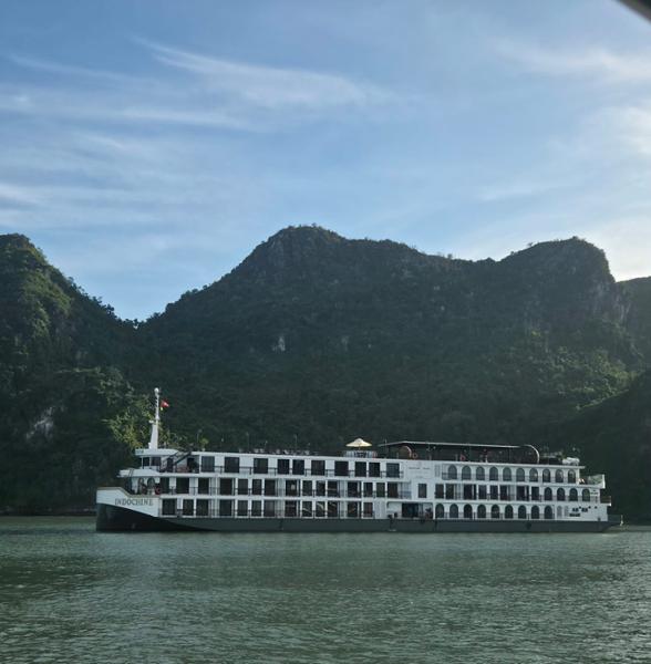 4842-5-Star Vietnam