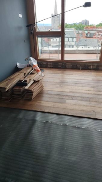 Tully Smoked Oak