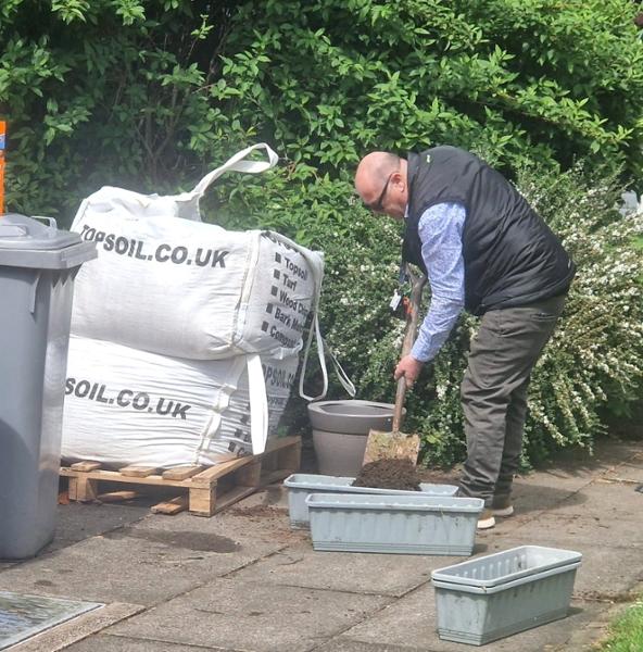 Top quality topsoil, delighted by the service and product quality.