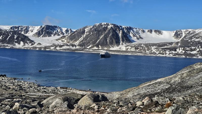 6045-Luxury Arctic Voyage 2026