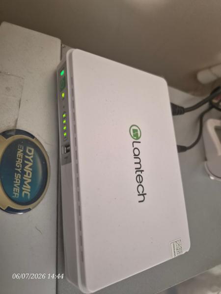 UPS Lamtech LAM020670 15W Λευκό