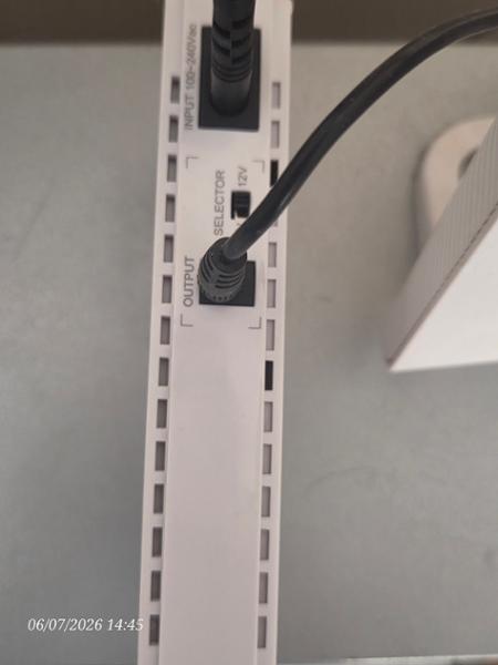 UPS Lamtech LAM020670 15W Λευκό