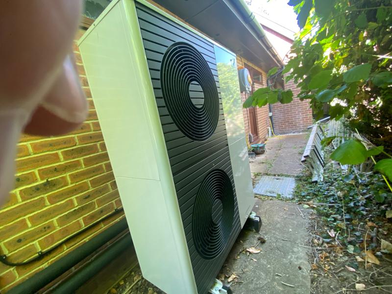 aroTHERM plus VWL 75/6 A 230V S2