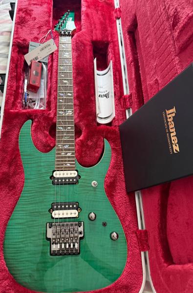 Incredible J Custom