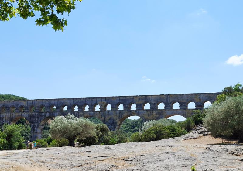 A serene journey through beautiful countryside