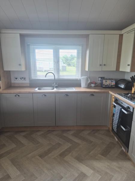 Platinum Caravan (Sleeps 6)