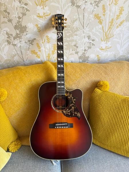 Epiphone Inspired By Gibson Custom 1960 Hummingbird Deluxe EC In Autumn Burst