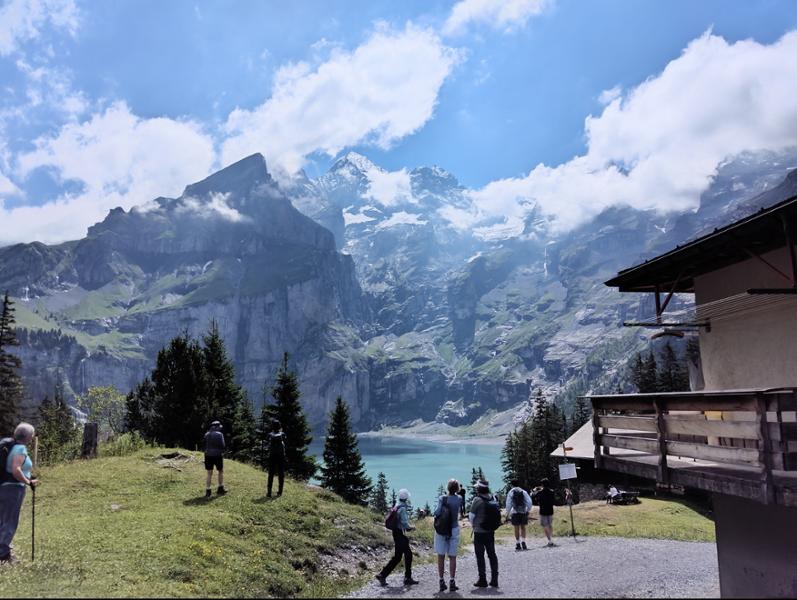 Your holiday: Scenic Swiss Alps - Guided Walking