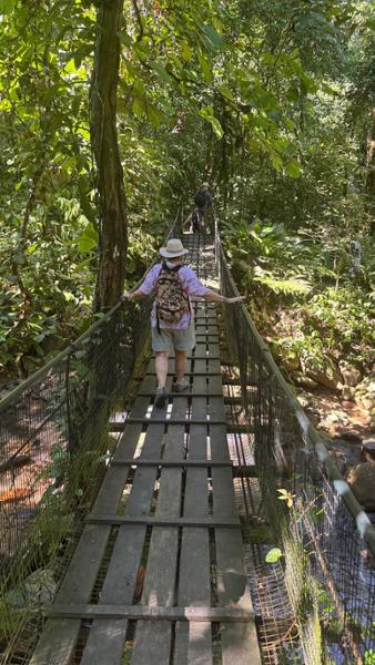 5203-Borneo Discovery