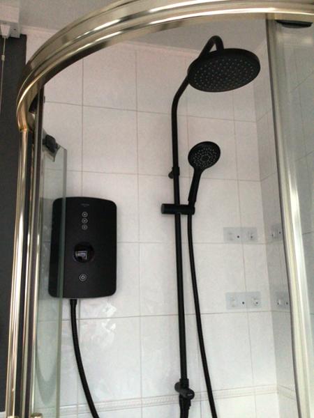 Triton Showers Amala 9.5kW DuElec Black