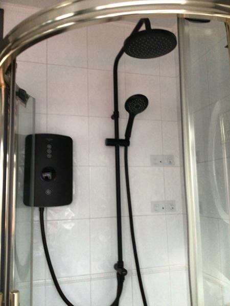 Triton Showers Amala 9.5kW DuElec Black