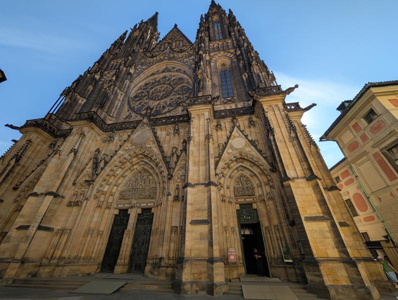 Great historical adventure of beautiful countries