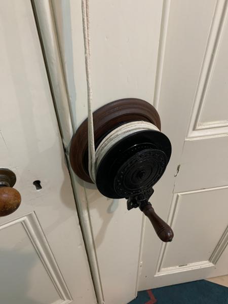 Airer Winch that is functional and stylish