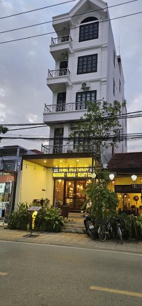 5701-Highlights of Vietnam
