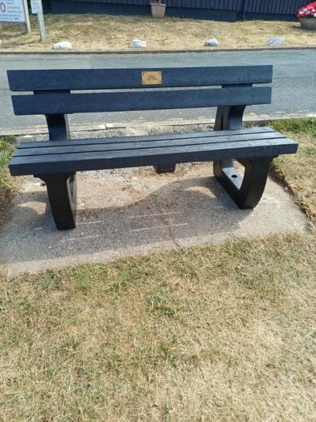 Recycled Plastic Garden Bench 3 Seater - Colne
