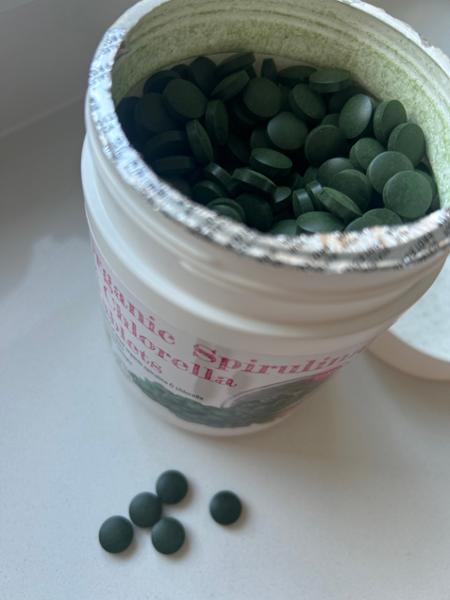 Chlorella & Spirulina tablets