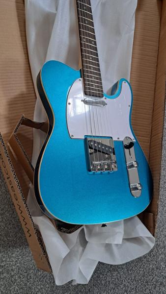 Eastcoast T62 Double-Bound T-Style Electric Guitar In Lake Placid Blue