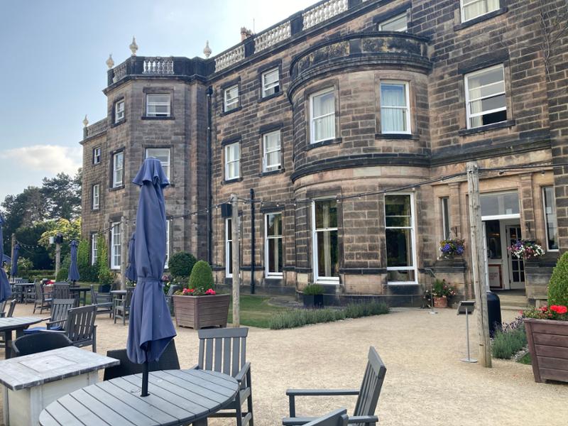 Fantastic venue. Beautiful and relaxing!