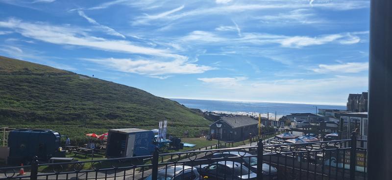 Beachcombers Apartments