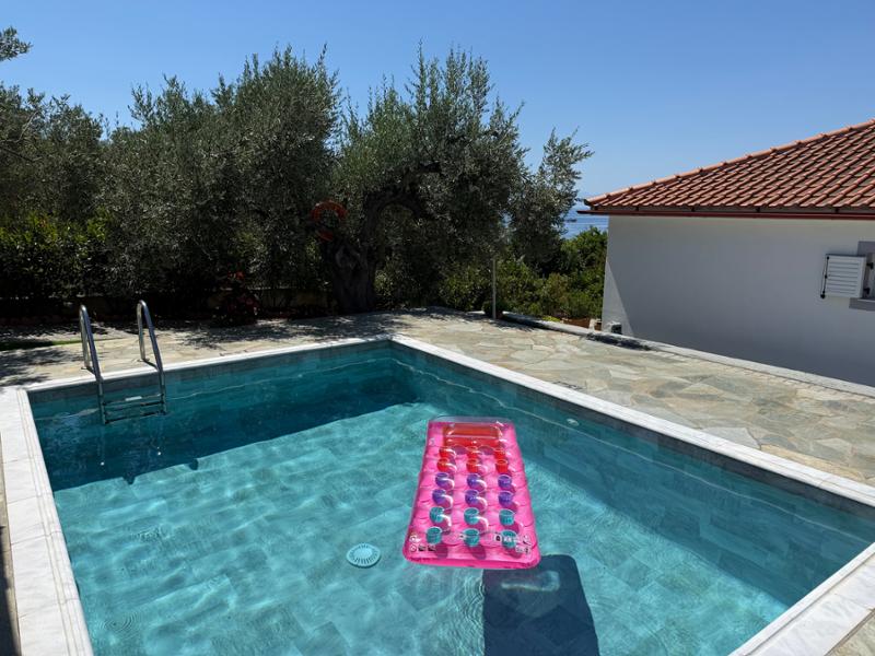 Alonissos Mega Nero Villa