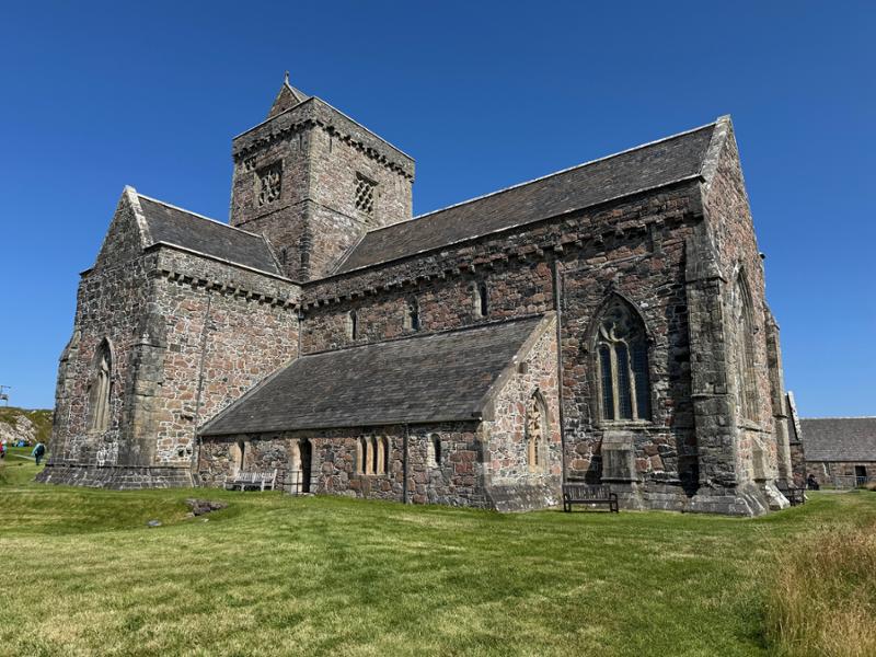Your holiday: Mull & Iona Guided Walking with Sightseeing