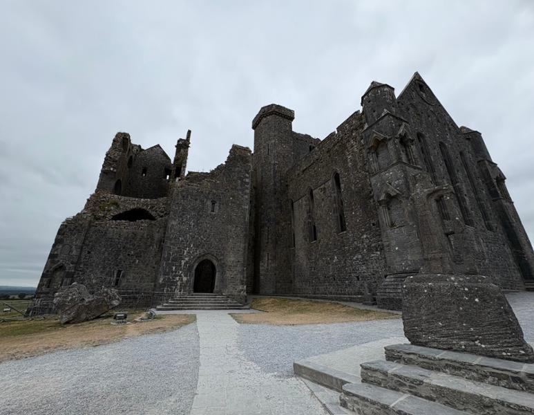 Castles and Manors 
