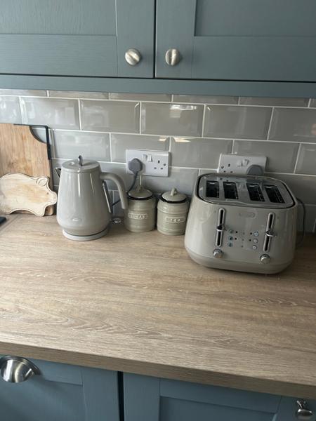 Eclettica Kettle - Whimsical White