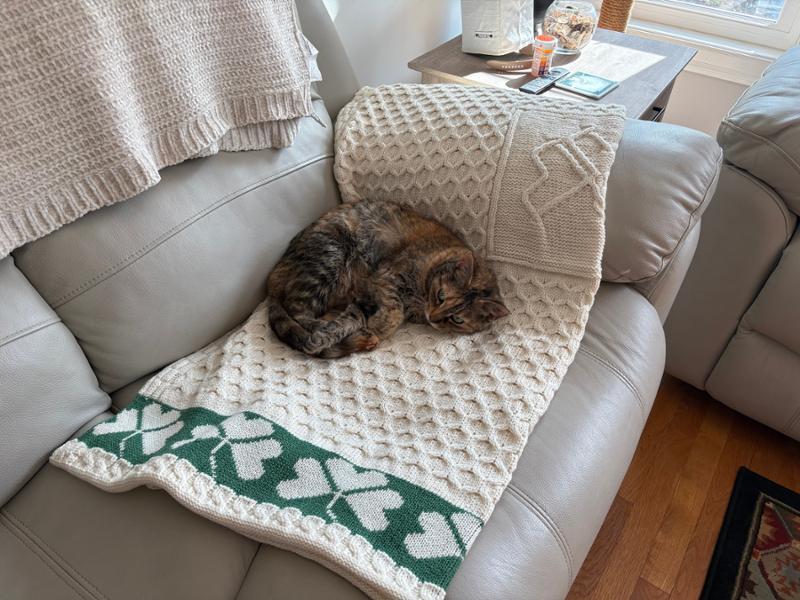 100% Merino Wool Shamrock Throw
